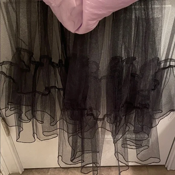 Vintage Morgan & Co. Black Glitter flowers with Lavender Linen and black Tulle - Picture 9 of 10